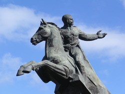 Revolution Square02.jpg
